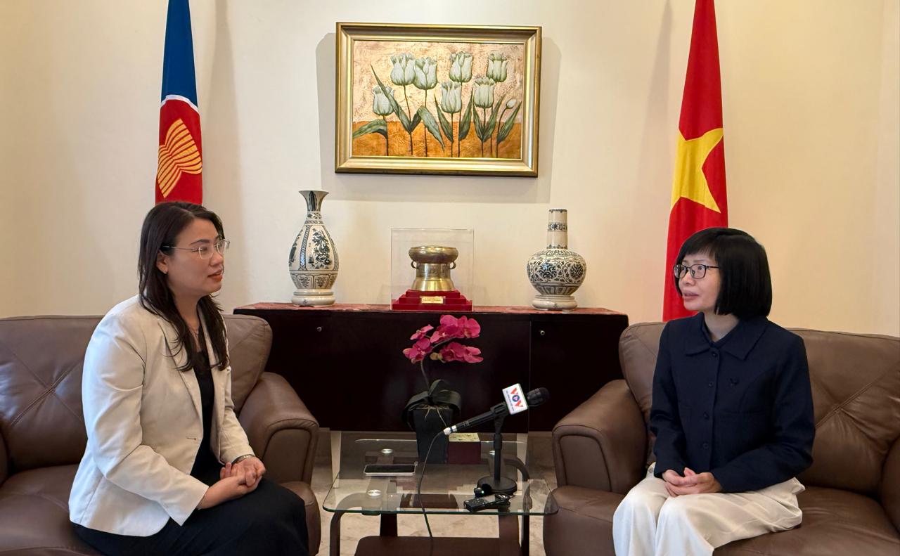 វៀតណាមនឹងបន្តរួមចំណែកដល់ការពង្រឹងនិងការអភិវឌ្ឍអាស៊ាន